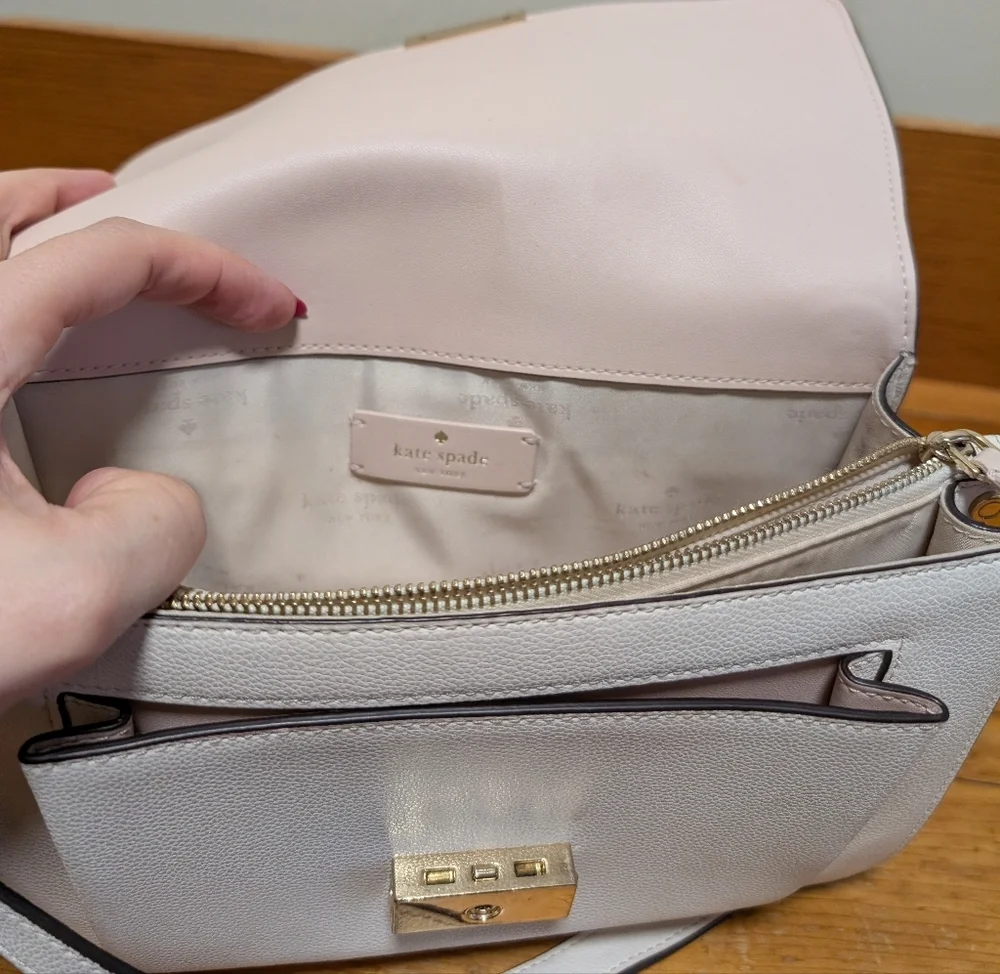 Kate Spade White Leather Crossbody Bag with Gold Turn Lock